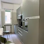 450 Mt Da Mare E Centro, Appena Ristrutturato Appartamento