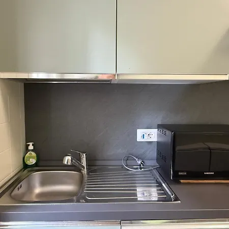 450 Mt Da Mare E Centro, Appena Ristrutturato * Finale Ligure