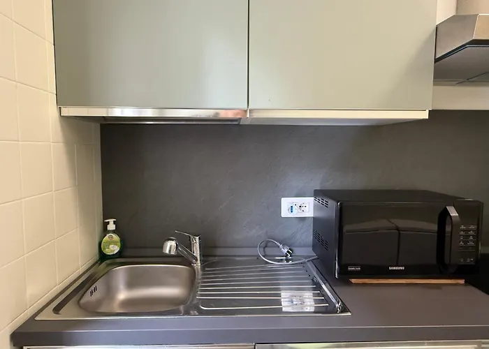 450 Mt Da Mare E Centro, Appena Ristrutturato * Finale Ligure